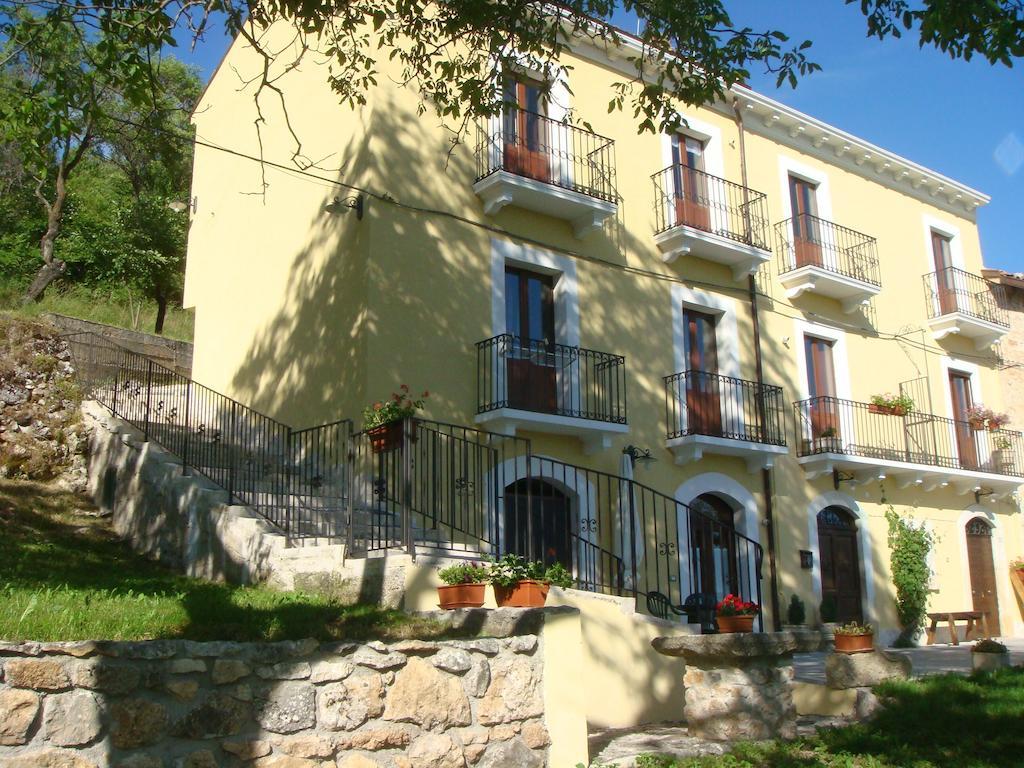 Residence Villa Valsi Santo Stefano Di Sessanio Extérieur photo