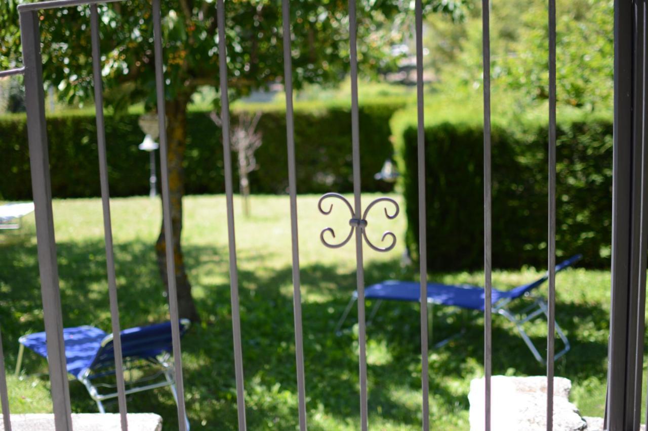 Residence Villa Valsi Santo Stefano Di Sessanio Extérieur photo